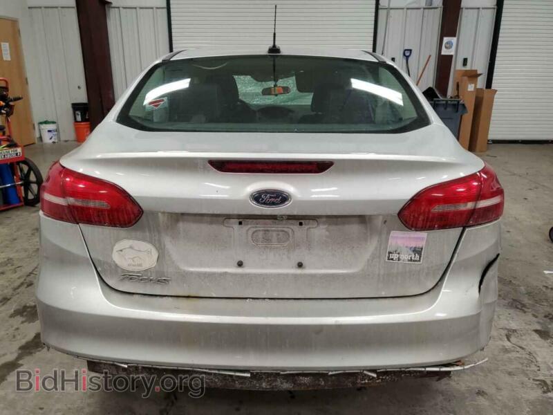2017 Ford FOCUS (VIN 1FADP3E21HL255961) — фото 6 из 12