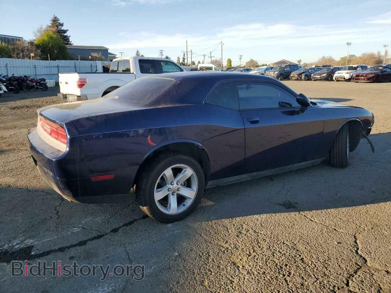 2014 DODGE CHALLENGER - VIN: 2C3CDYAG2EH195876 - Фото 3