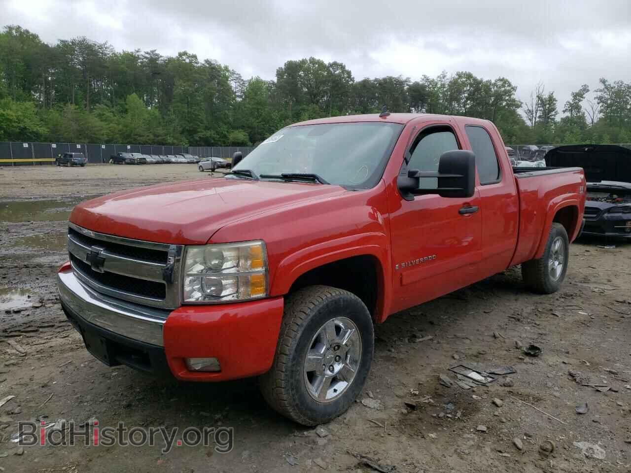 2007 CHEVROLET SILVERADO - VIN: 2GCEK19C271727142 - Фото 2