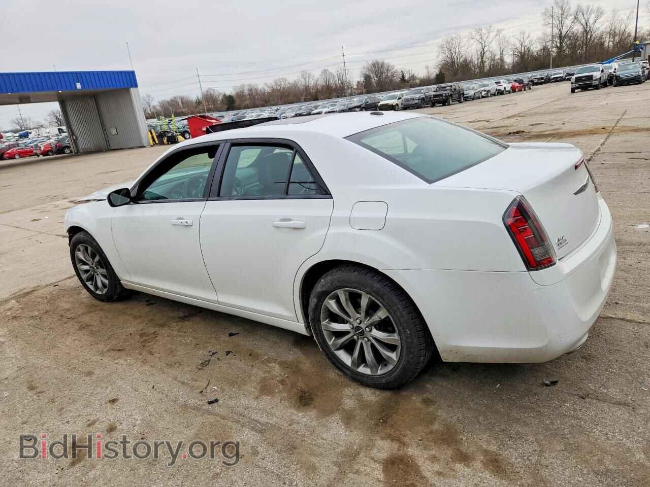 2014 CHRYSLER 300 - VIN: 2C3CCAGG7EH384766 - Фото 2