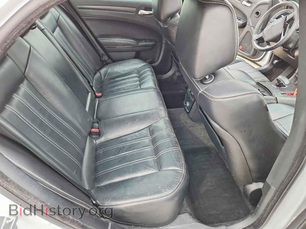 2014 CHRYSLER 300 - VIN: 2C3CCAGG7EH384766 - Фото 10