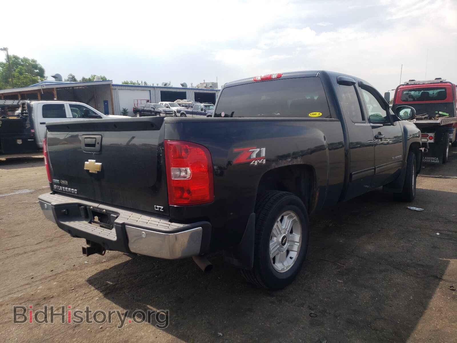 2011 CHEVROLET SILVERADO - VIN: 1GCRKTE32BZ370712 - Фото 4