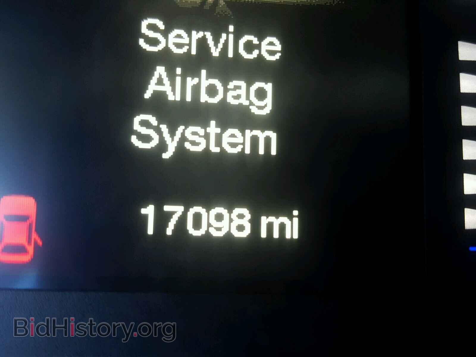 2015 CHRYSLER 200 - VIN: 1C3CCCAB4FN606083 - Фото 8