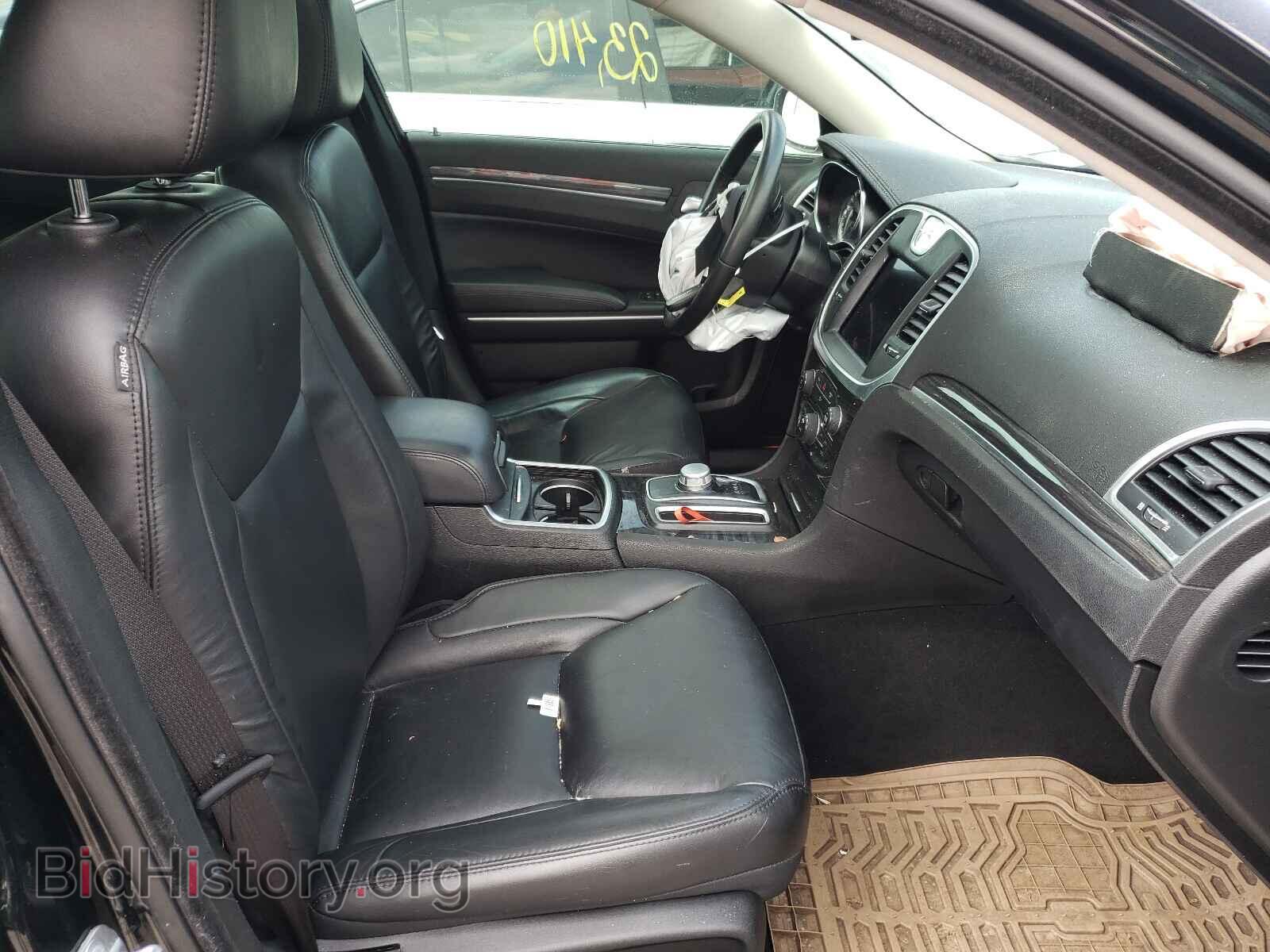 2019 CHRYSLER 300 - VIN: 2C3CCAAGXKH683060 - Фото 5