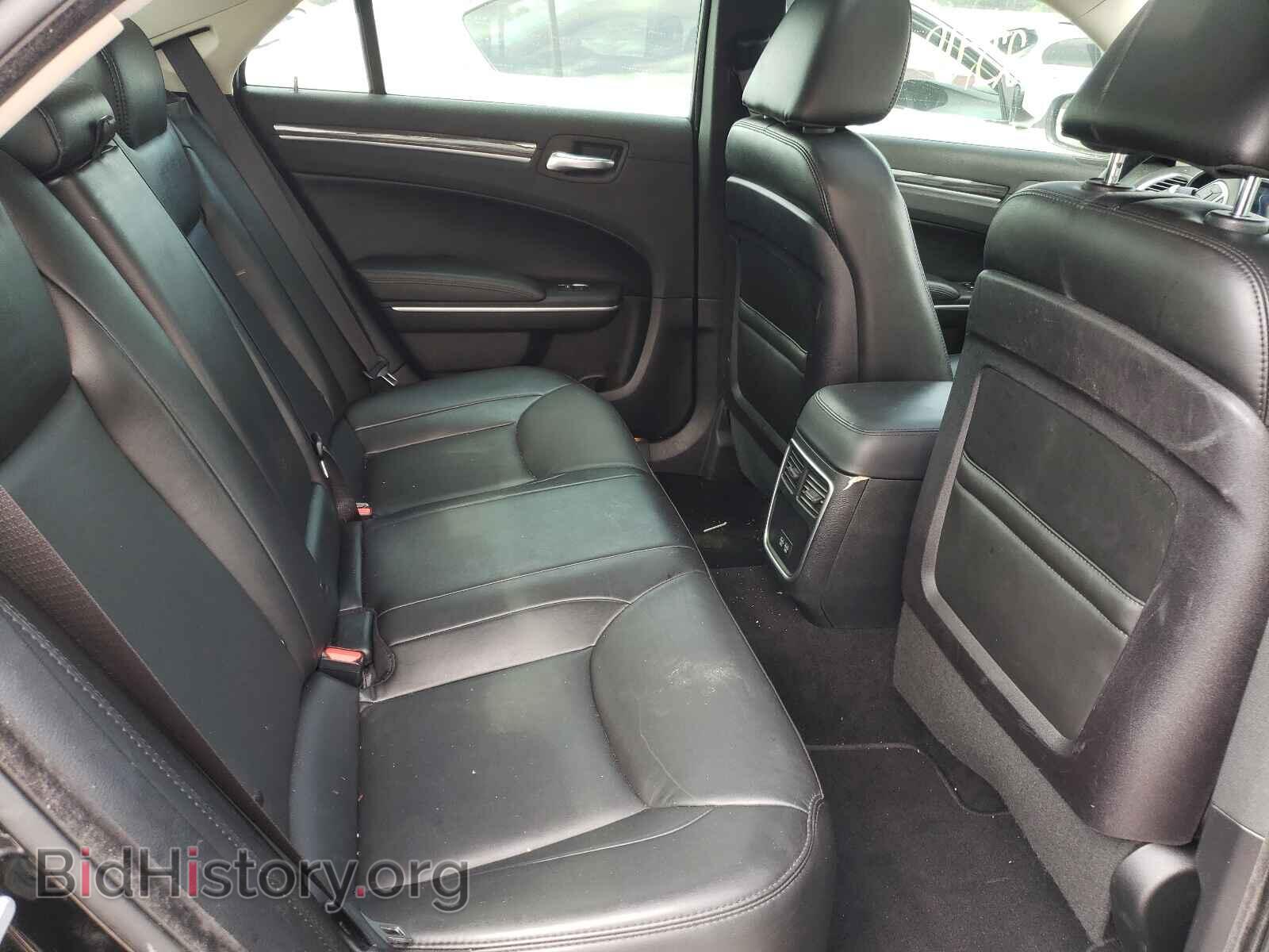 2019 CHRYSLER 300 - VIN: 2C3CCAAGXKH683060 - Фото 6