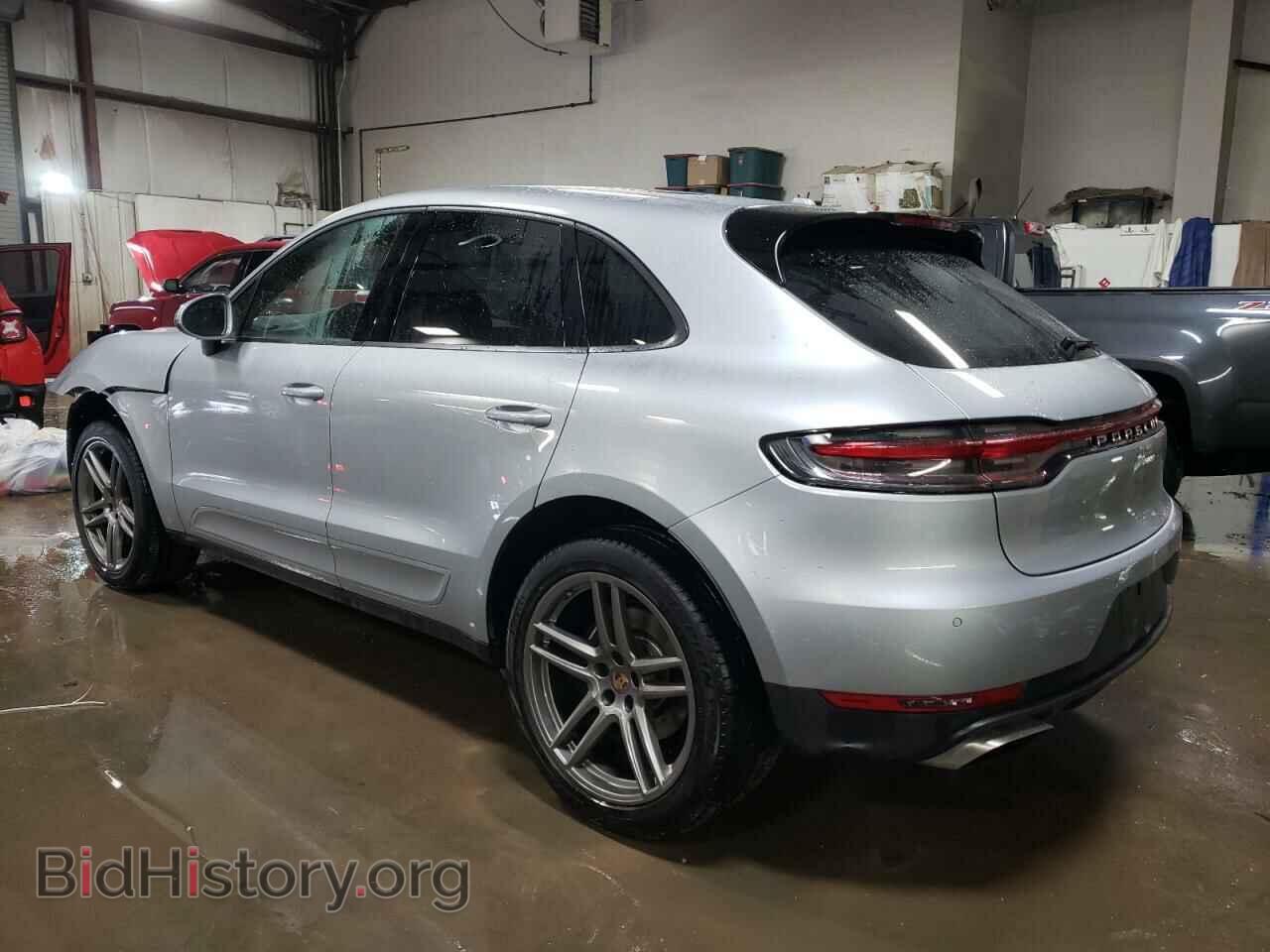 2020 PORSCHE MACAN - VIN: WP1AA2A50LLB04951 - Фото 2