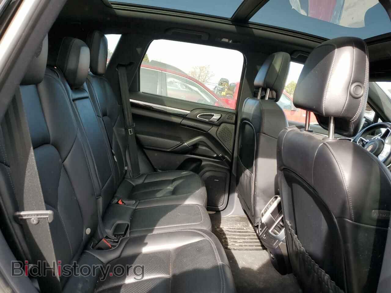 2017 PORSCHE CAYENNE - VIN: WP1AE2A23HLA73213 - Фото 11