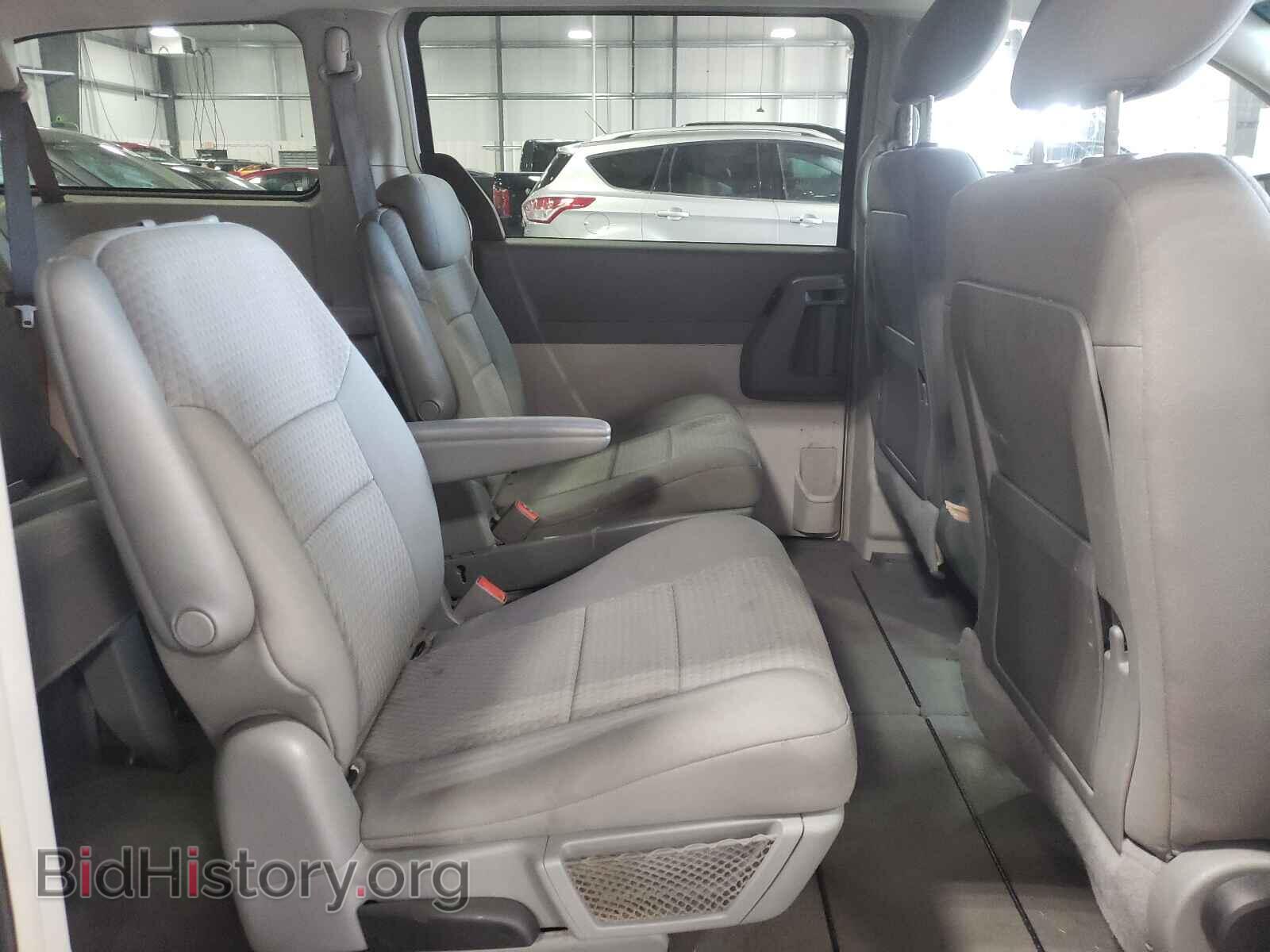 2008 CHRYSLER MINIVAN - VIN: 2A8HR54P58R612654 - Фото 6