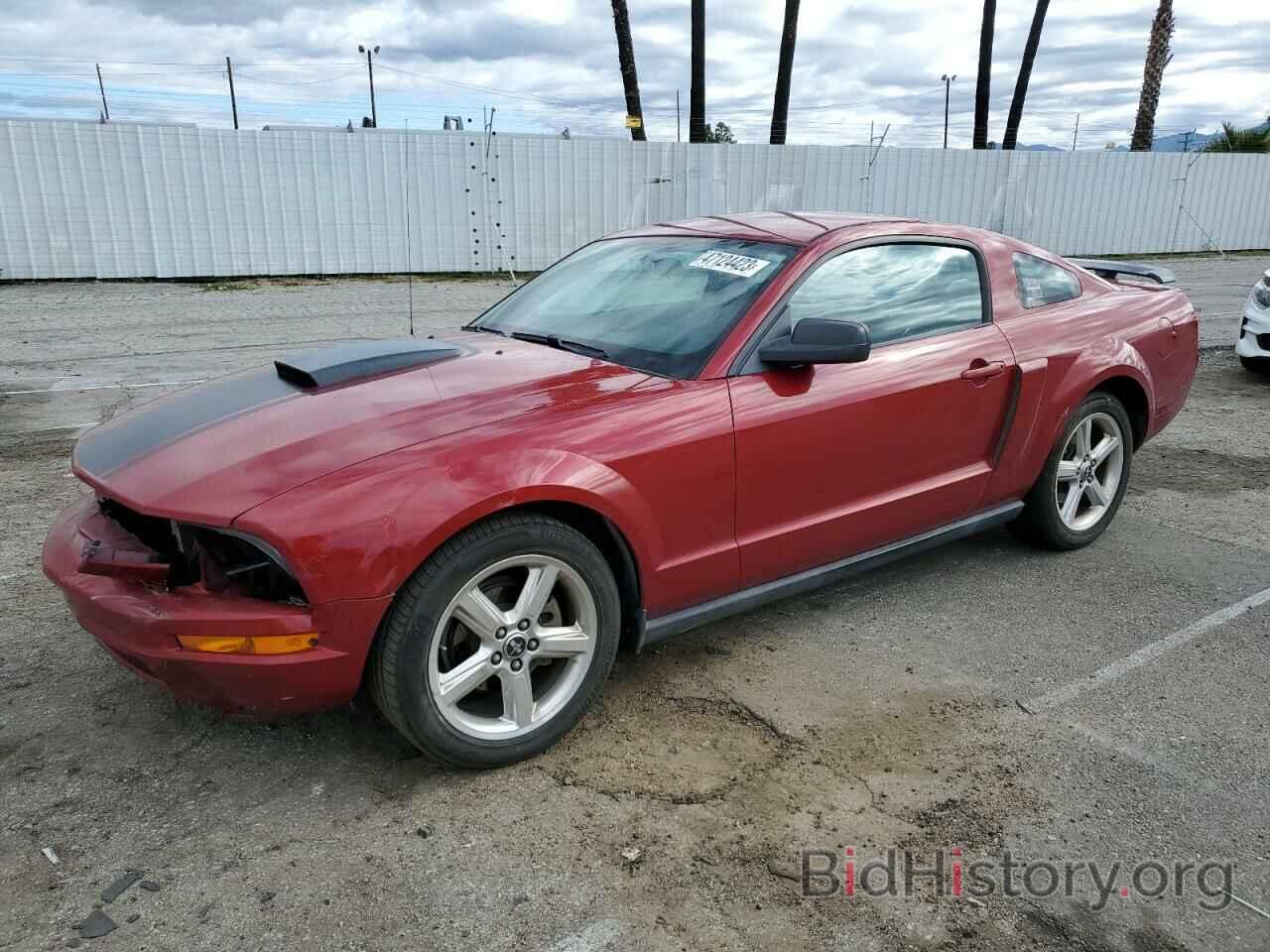 Photo 1ZVHT80N085164963 - FORD MUSTANG 2008