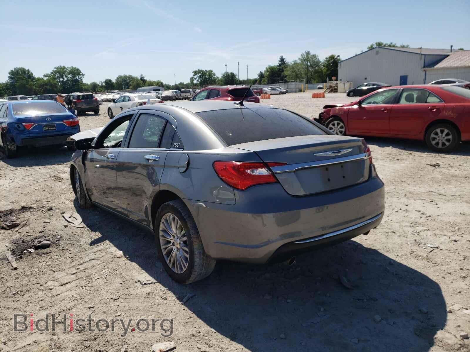 2011 CHRYSLER 200 - VIN: 1C3BC2FG4BN607464 - Фото 3