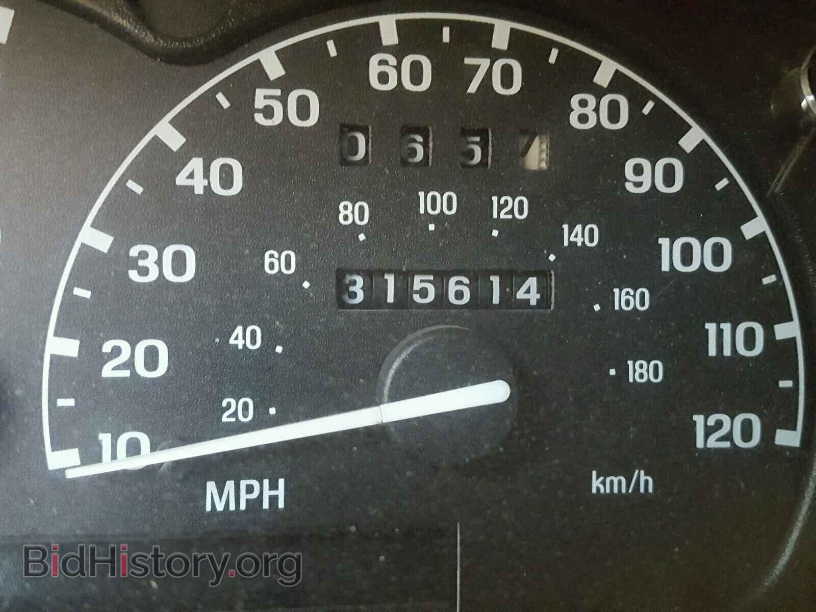 2000 MAZDA B2500 - VIN: 4F4YR12C3YTM16339 - Фото 6