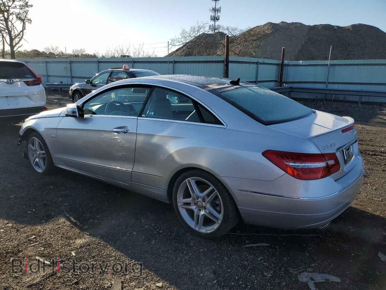 2012 MERCEDES-BENZ E-CLASS - VIN: WDDKJ5KB3CF142061 - Фото 2