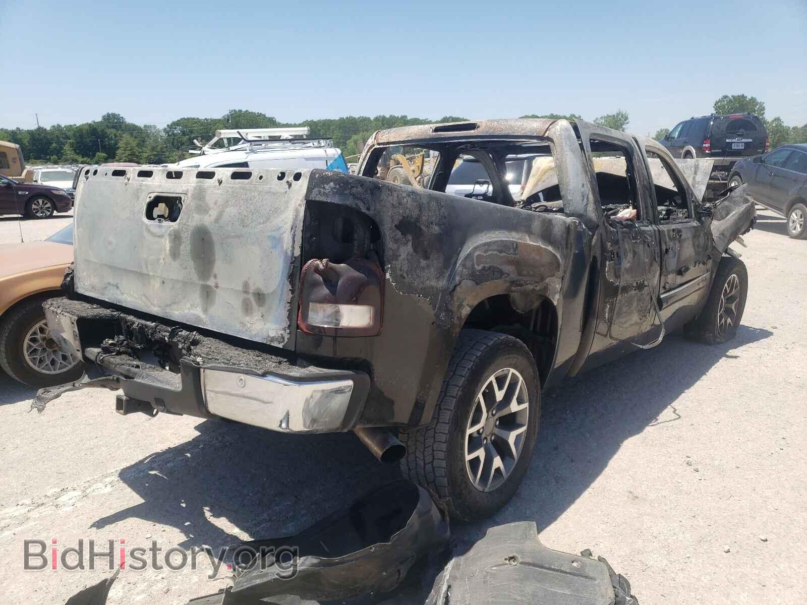 2011 GMC SIERRA - VIN: 3GTP2WE25BG202420 - Фото 4