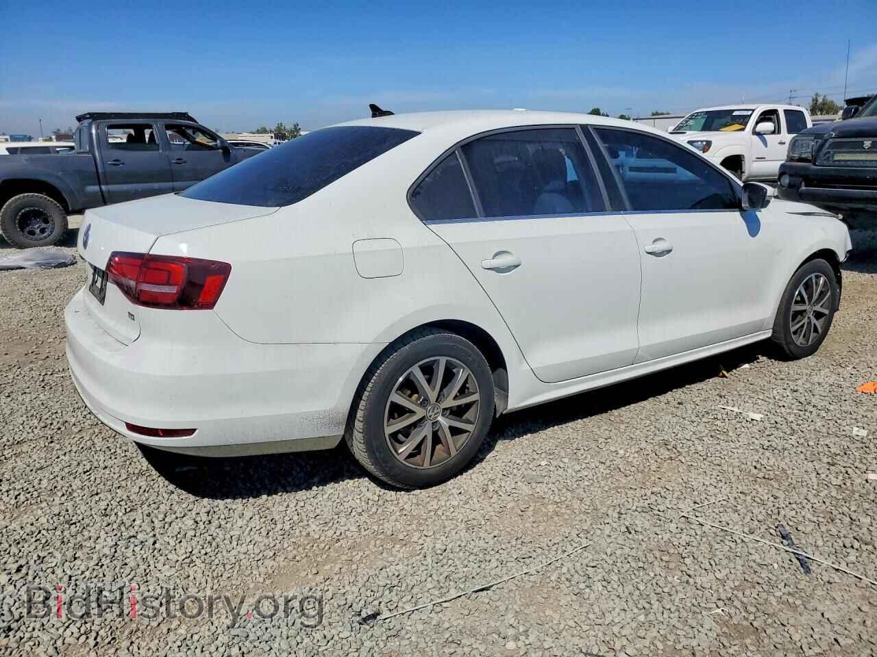 2017 VOLKSWAGEN JETTA - VIN: 3VWDB7AJ2HM255198 - Фото 3