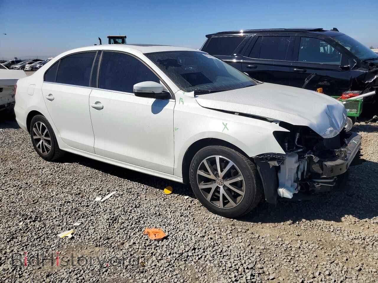 2017 VOLKSWAGEN JETTA - VIN: 3VWDB7AJ2HM255198 - Фото 4