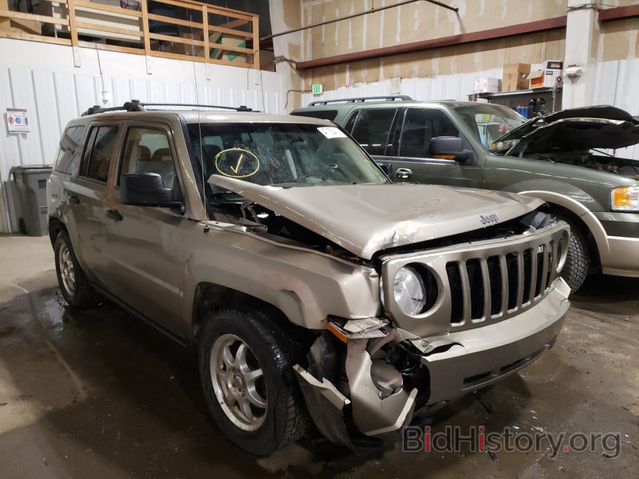 Photo 1J8FT28W08D558269 - JEEP PATRIOT 2008