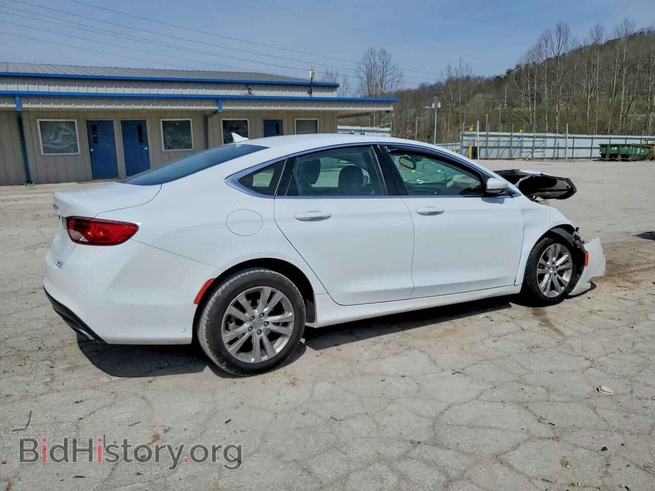 2017 CHRYSLER 200 - VIN: 1C3CCCAG7HN510236 - Фото 3