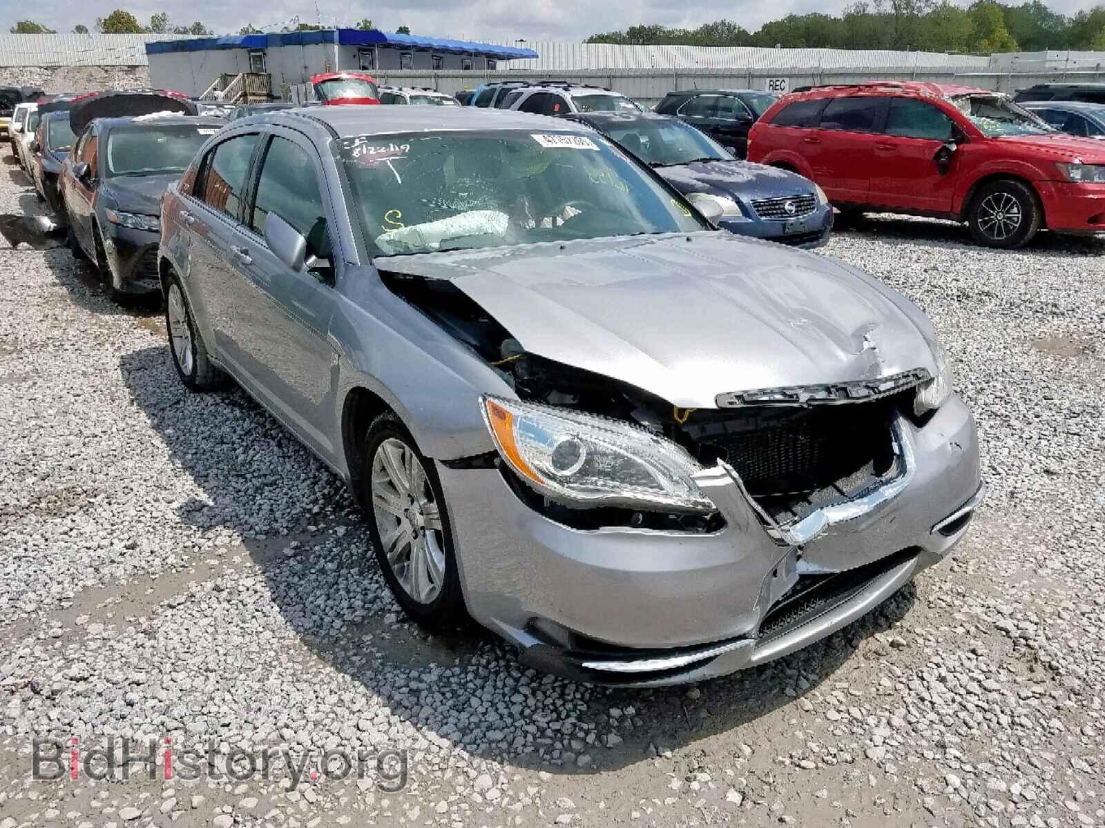 Photo 1C3CCBAB8DN671624 - CHRYSLER 200 2013