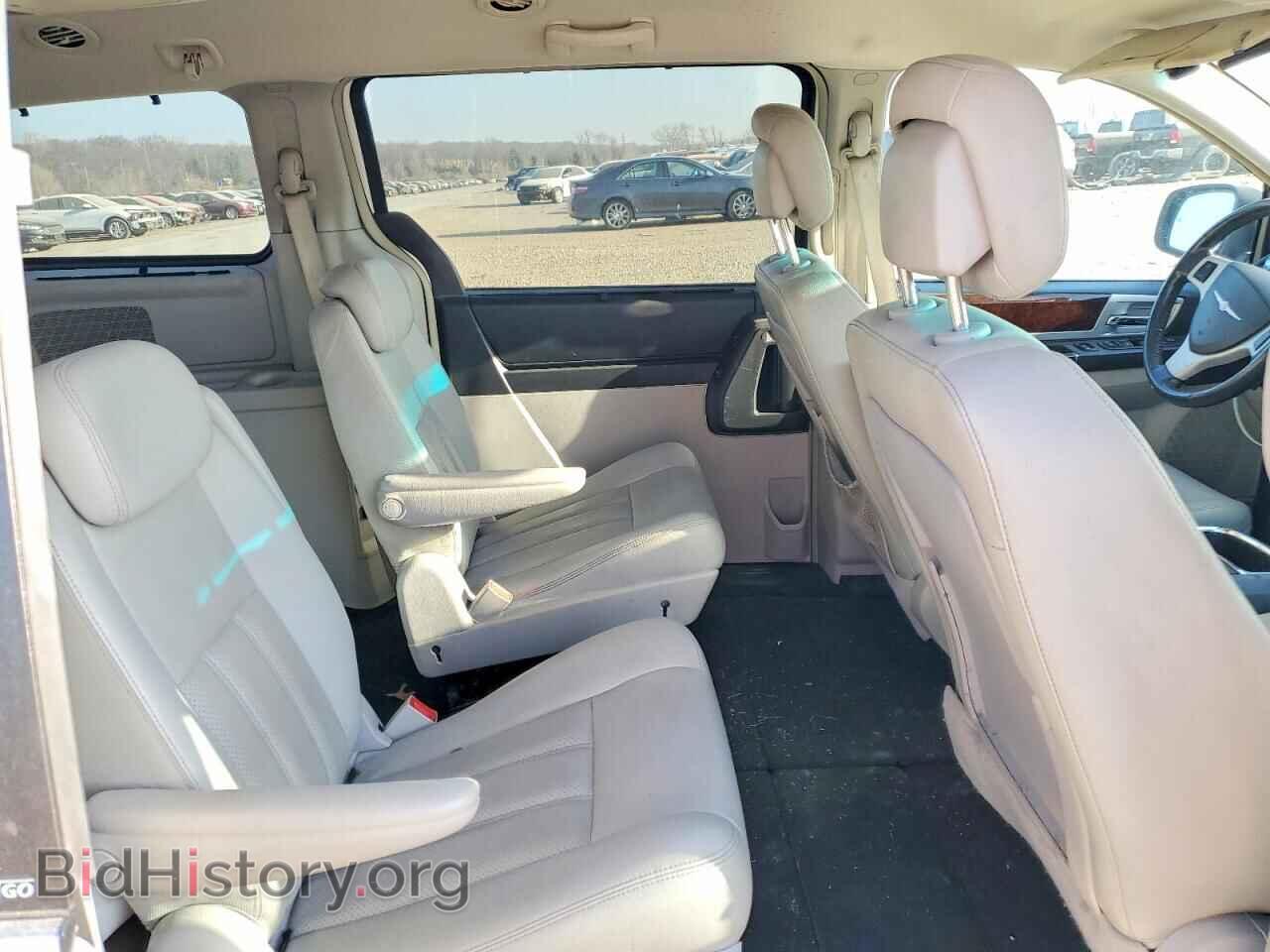 2010 CHRYSLER MINIVAN - VIN: 2A4RR8D11AR399355 - Photo 10