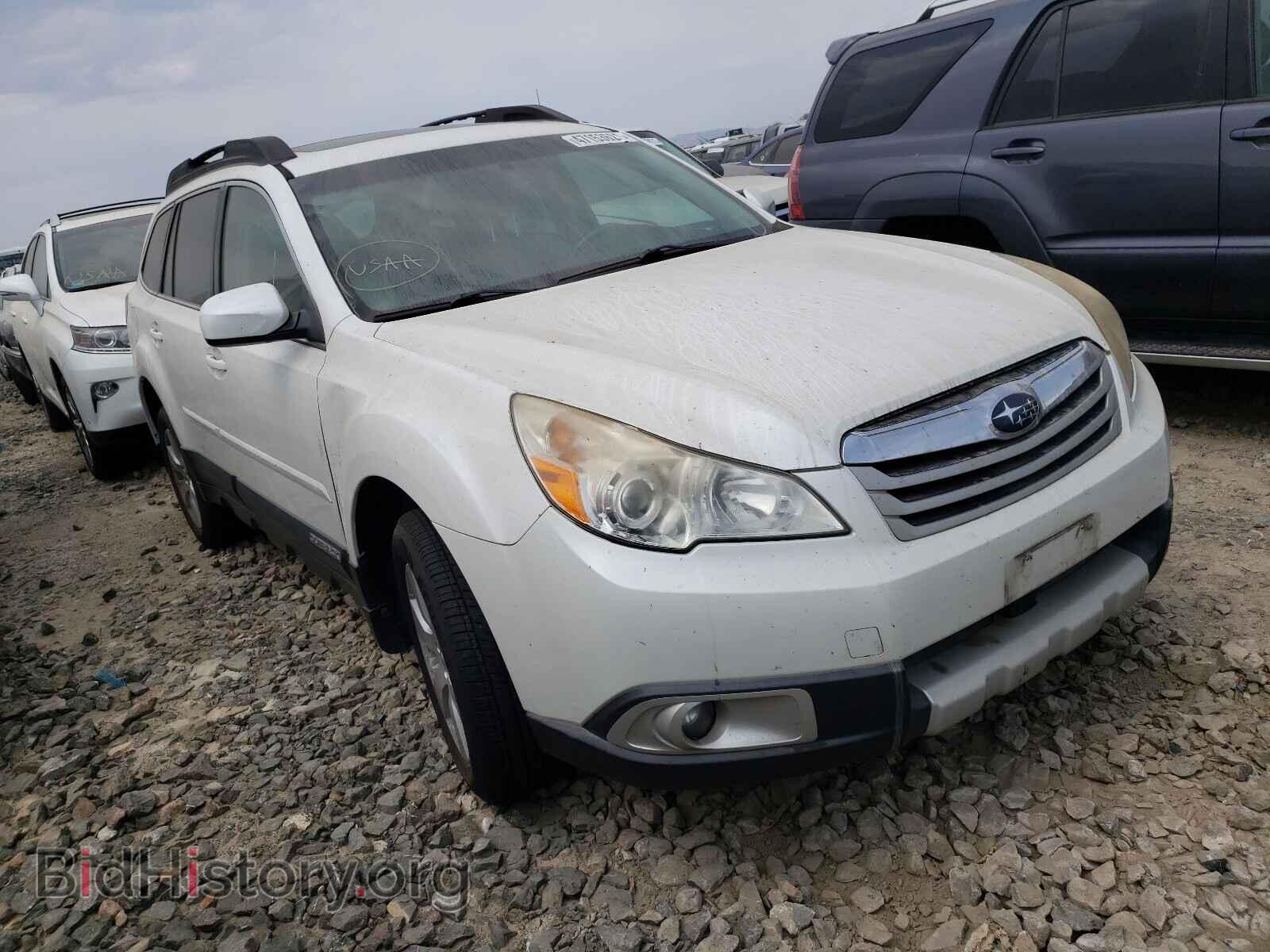 Photo 4S4BRBKC2B3422088 - SUBARU OUTBACK 2011