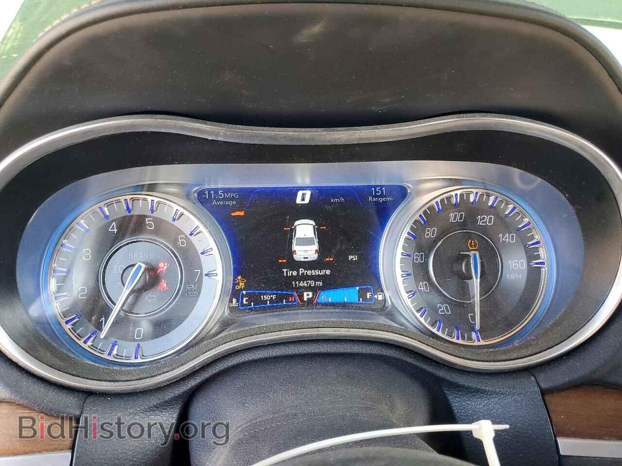 2019 CHRYSLER 300 - VIN: 2C3CCAPT0KH682486 - Photo 9