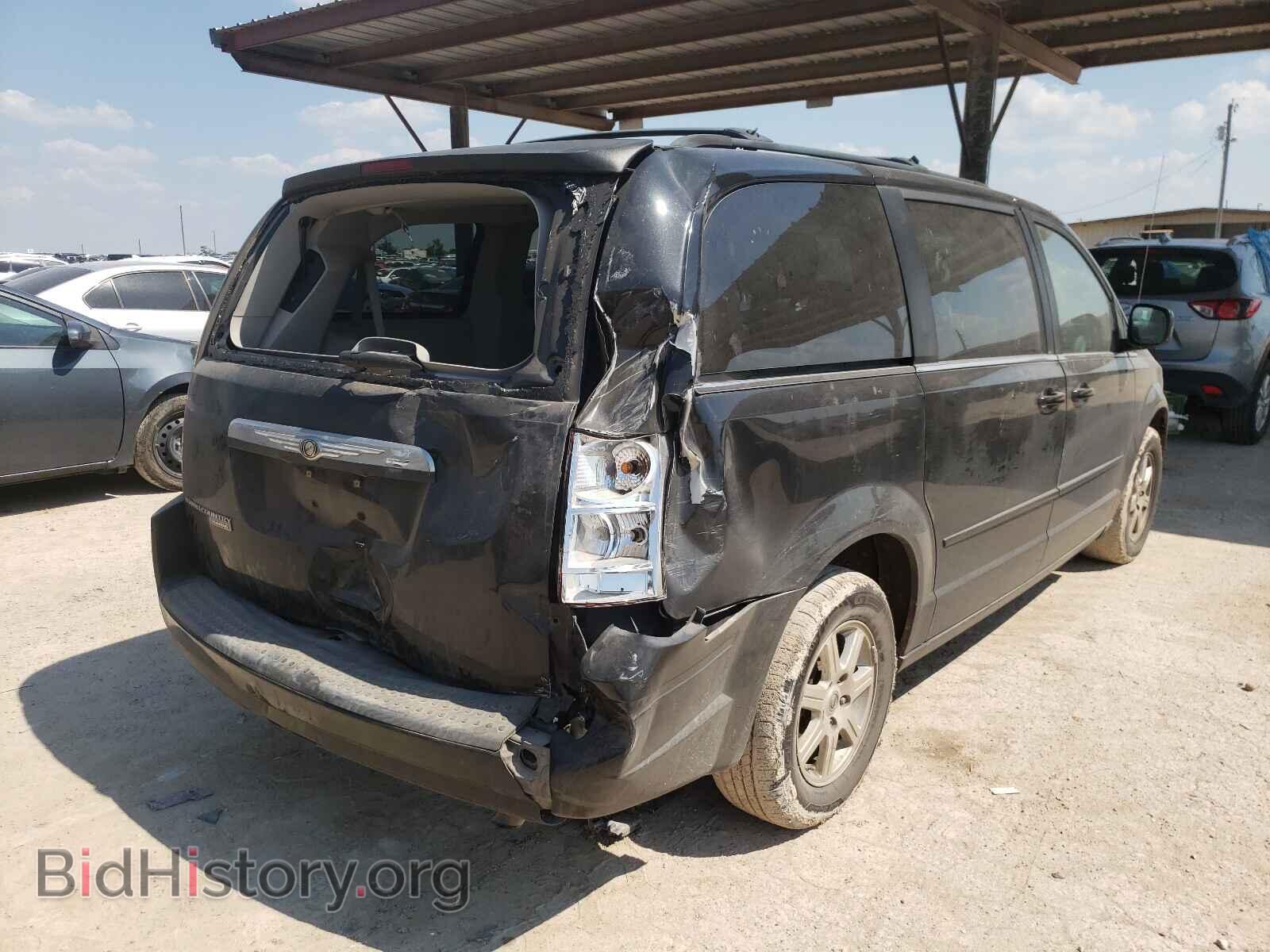 2008 CHRYSLER MINIVAN - VIN: 2A8HR54PX8R114790 - Фото 4