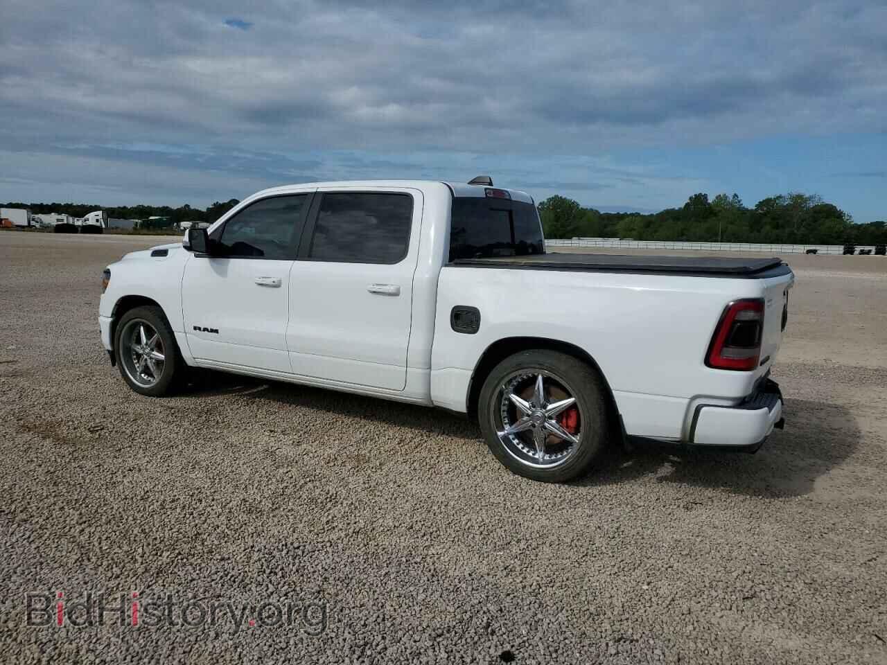 2020 RAM 1500 - VIN: 1C6RREFT0LN321322 - Фото 2