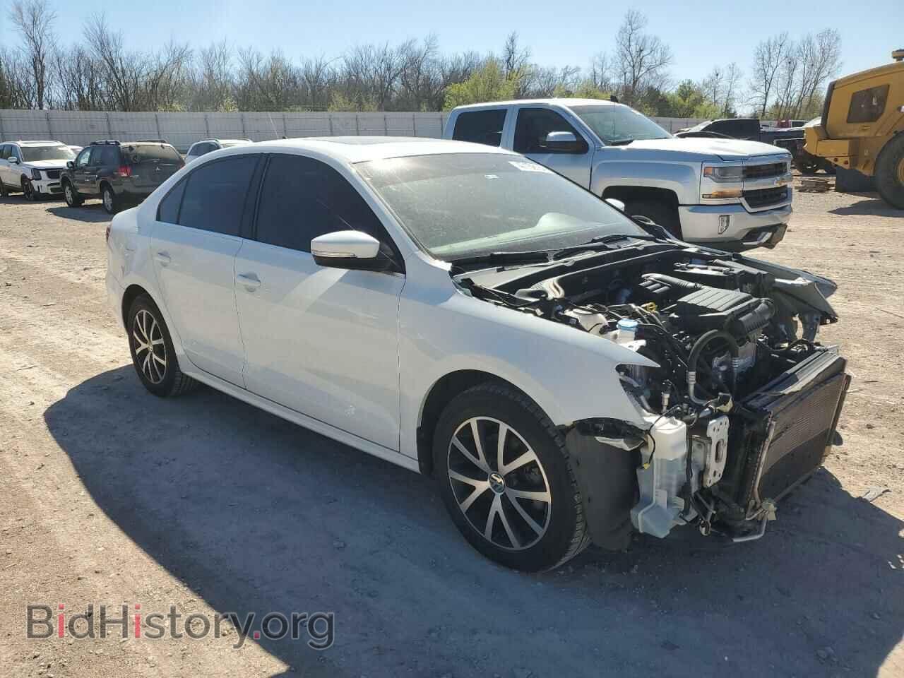 2017 VOLKSWAGEN JETTA - VIN: 3VWDB7AJ9HM338515 - Photo 4
