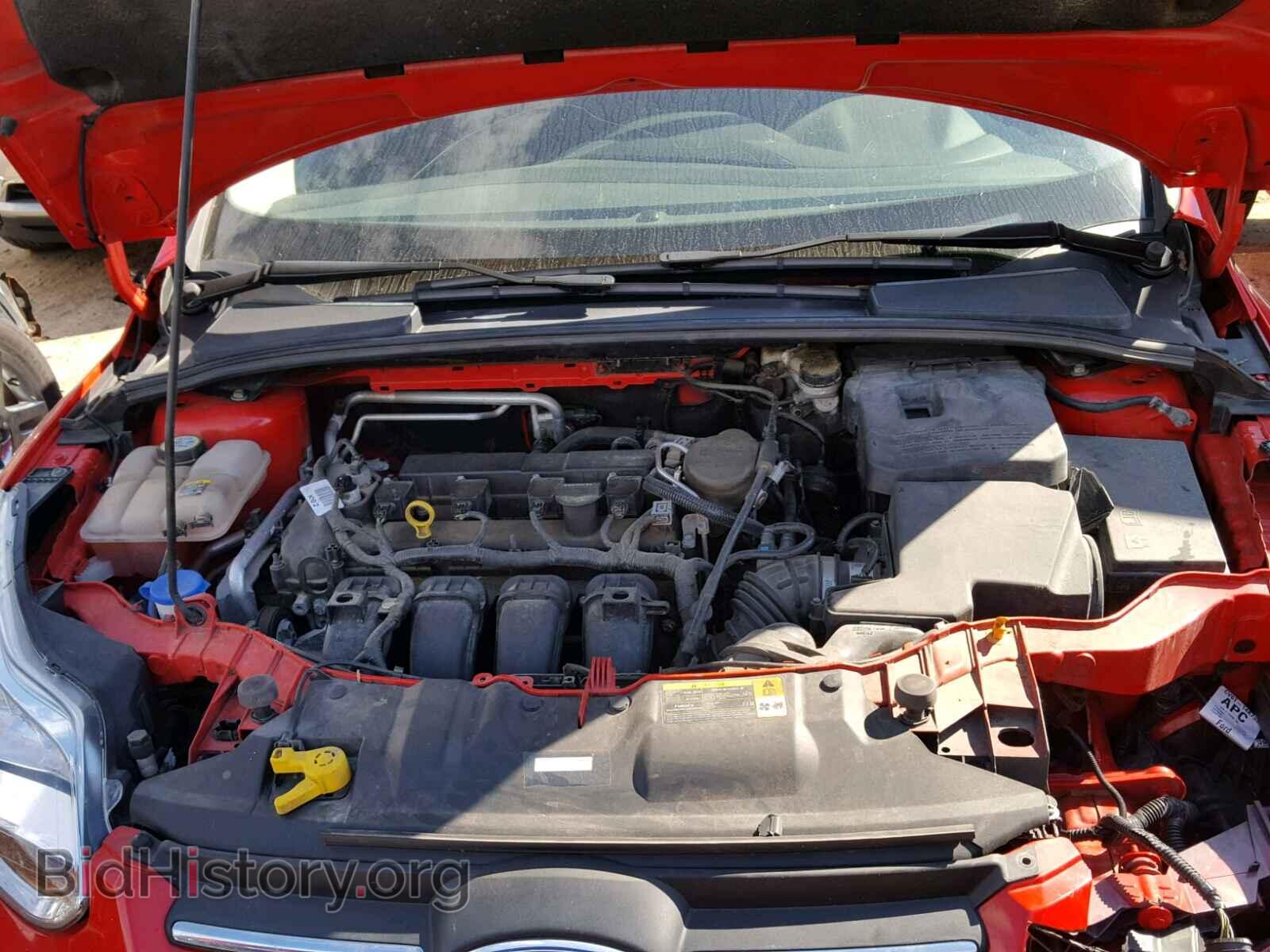 2012 Ford FOCUS (VIN 1FAHP3F26CL178464) — photo 7 of 10