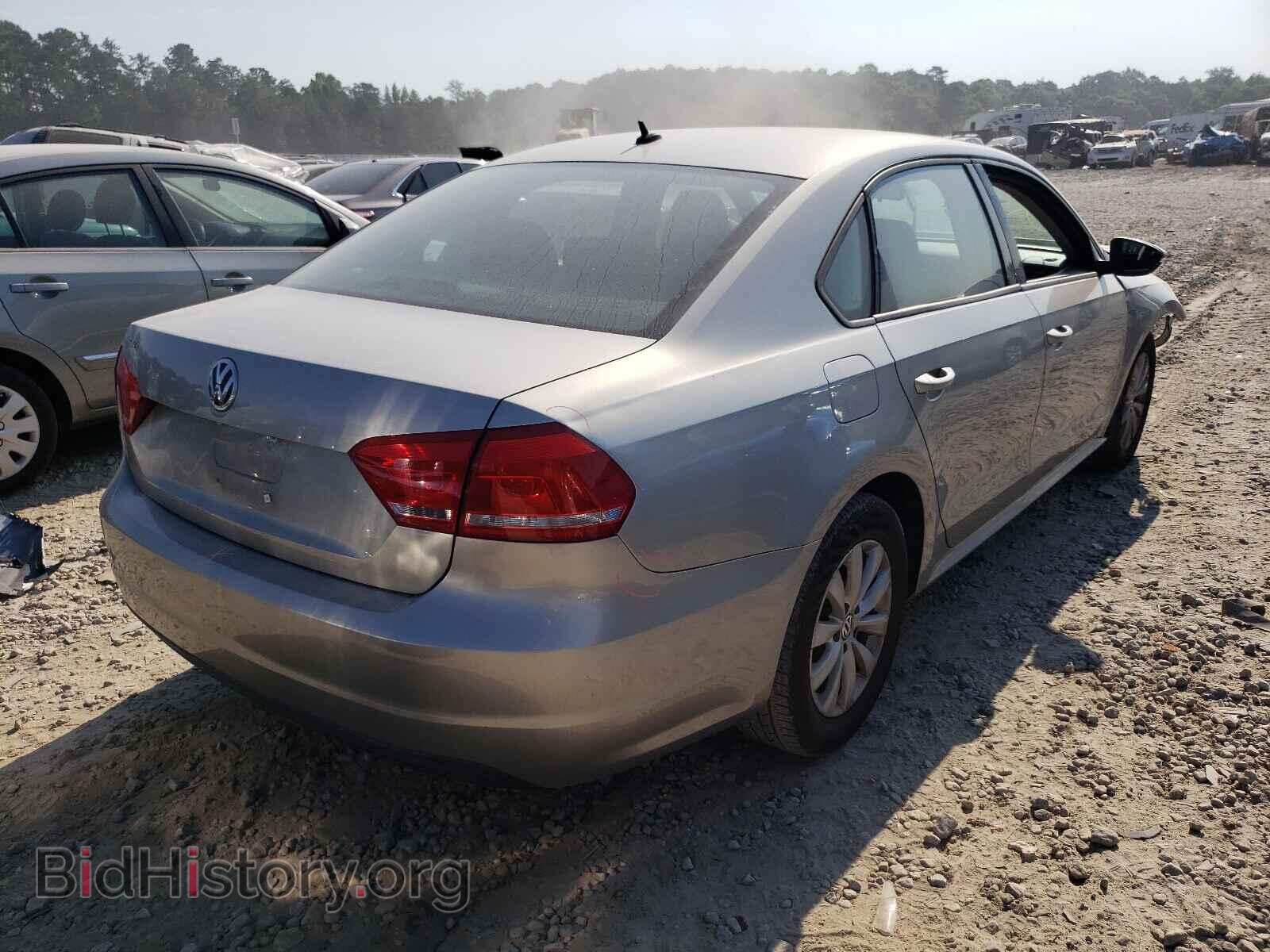 2012 VOLKSWAGEN PASSAT - VIN: 1VWAP7A37CC016973 - Фото 4