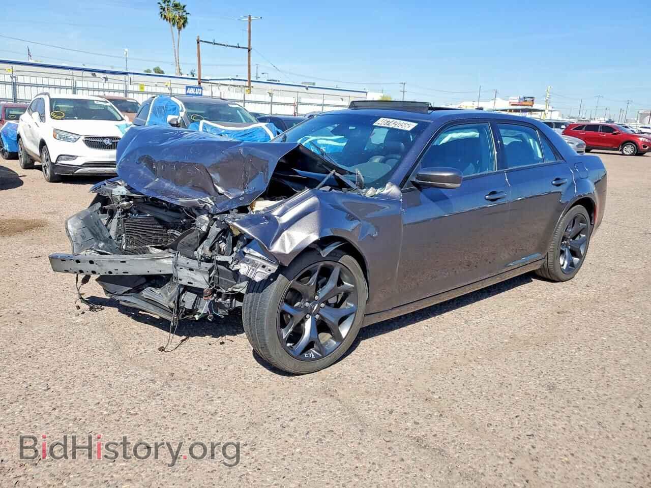 2023 CHRYSLER 300 - VIN: 2C3CCABG5PH640980 - Photo 2