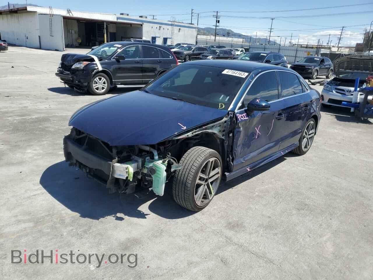 Фотография WAUGUGFF3H1030880 - AUDI A3 2017