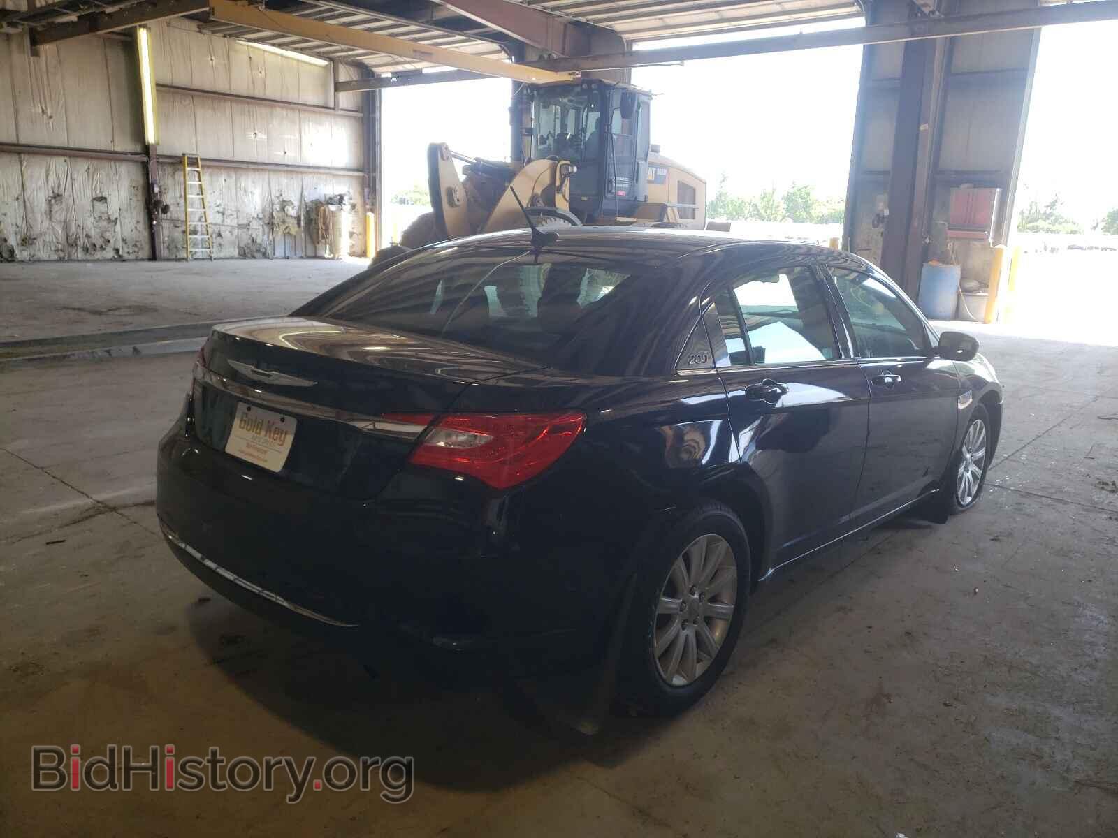 2012 CHRYSLER 200 - VIN: 1C3CCBBB5CN230370 - Фото 4