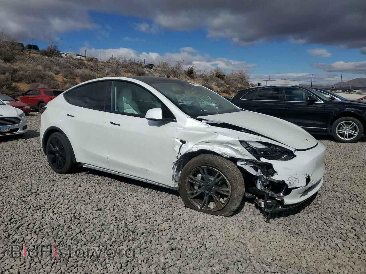2024 TESLA MODEL Y - VIN: 7SAYGDEE2RF130499 - Фото 4