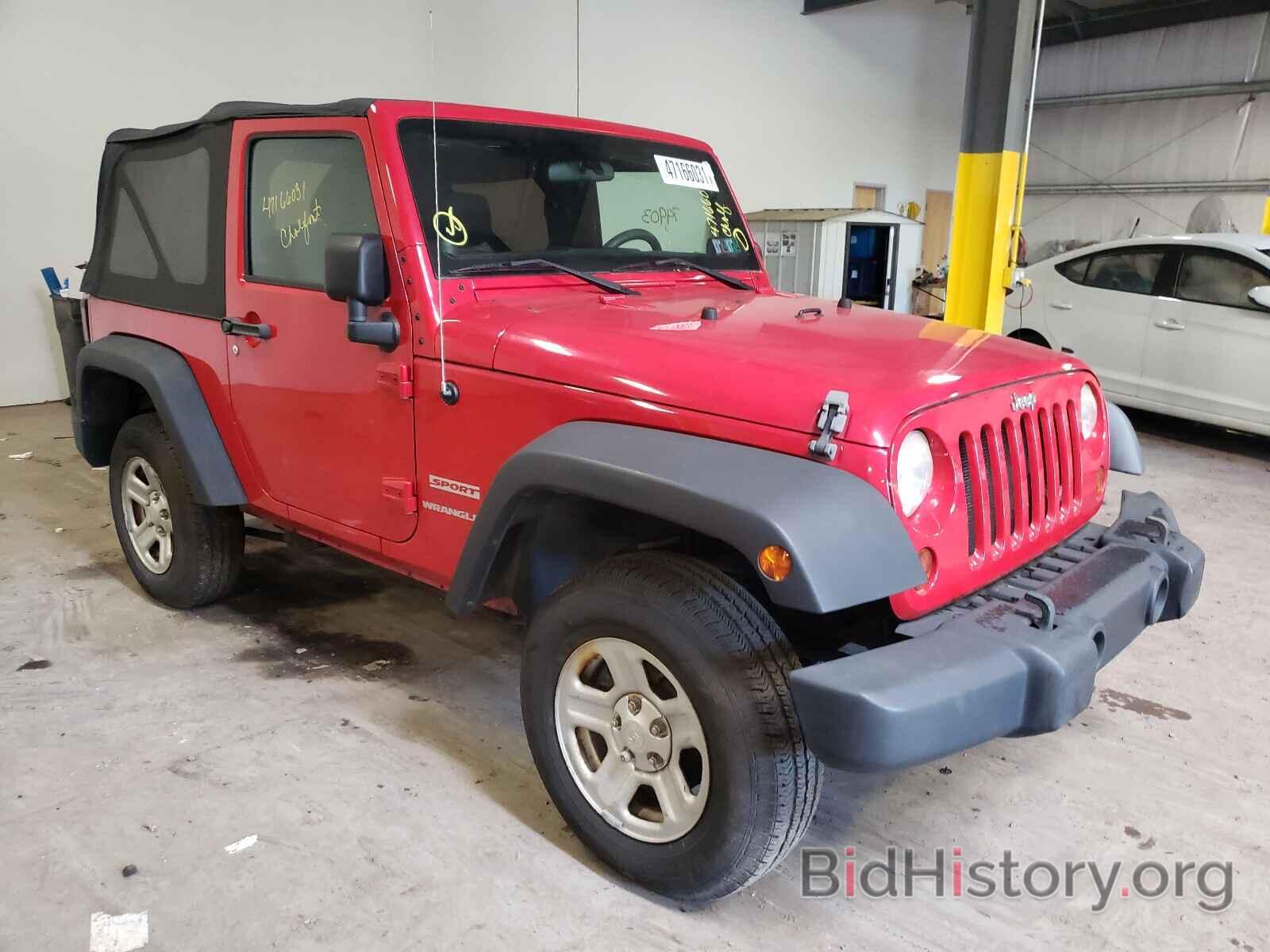 Photo 1J4AA2D17BL511281 - JEEP WRANGLER 2011