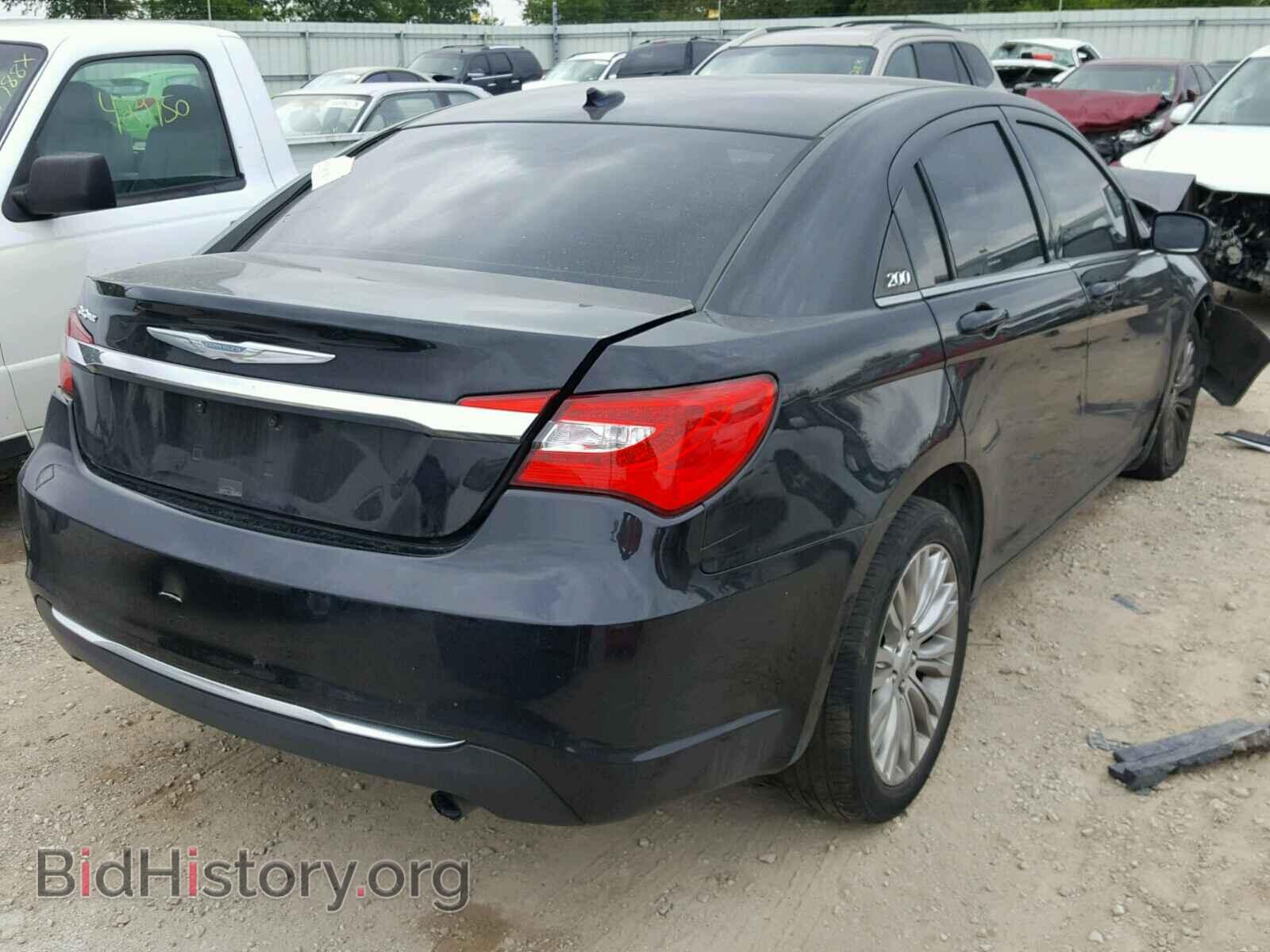 2012 CHRYSLER 200 - VIN: 1C3CCBAB2CN262372 - Фото 4