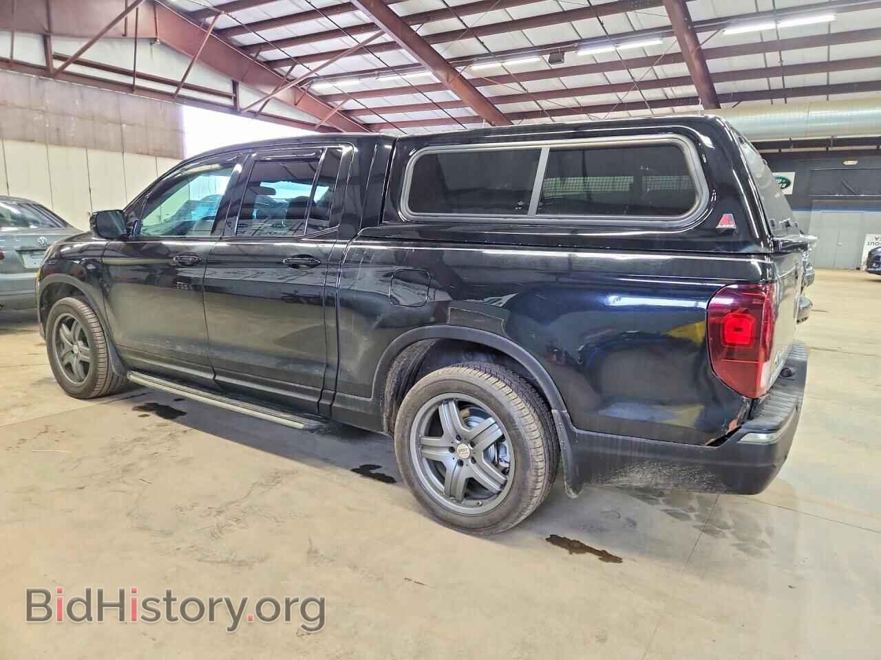 2017 HONDA RIDGELINE - VIN: 5FPYK3F1XHB005340 - Фото 2