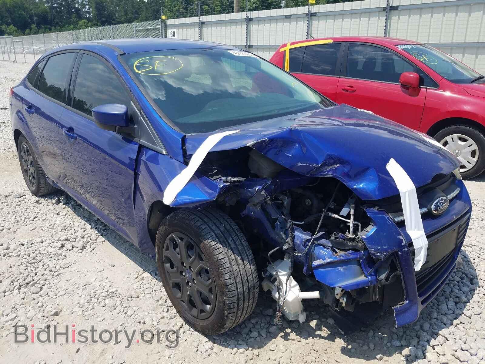 Photo 1FAHP3F23CL378718 - FORD FOCUS 2012