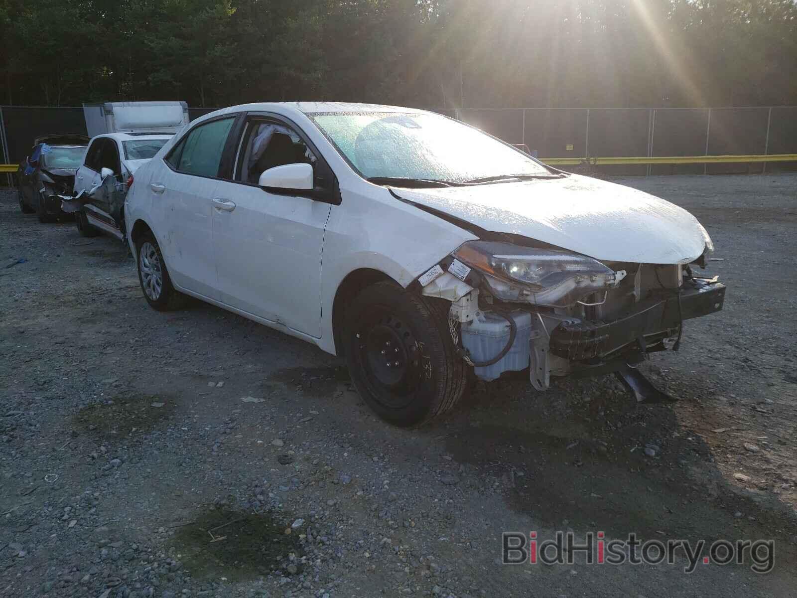 Photo 5YFBURHE8KP918847 - TOYOTA COROLLA 2019