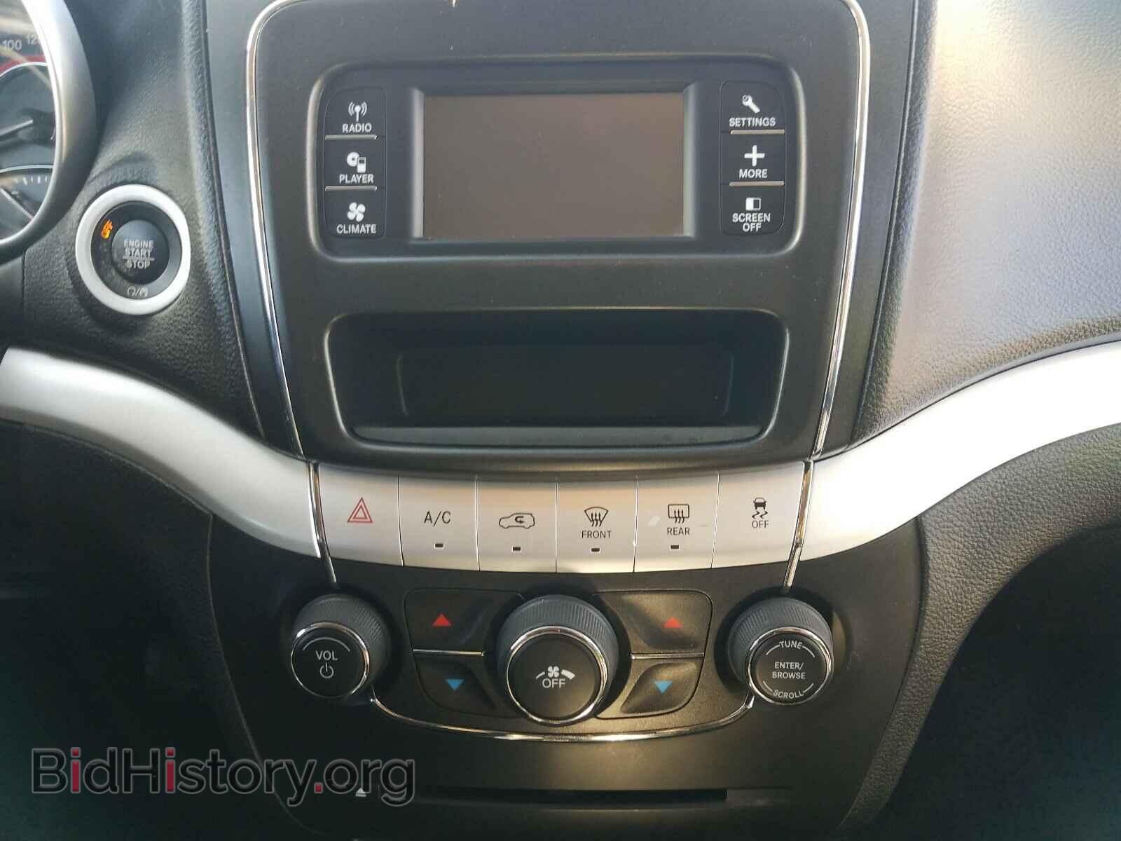 2018 DODGE JOURNEY - VIN: 3C4PDCAB5JT215611 - Photo 9