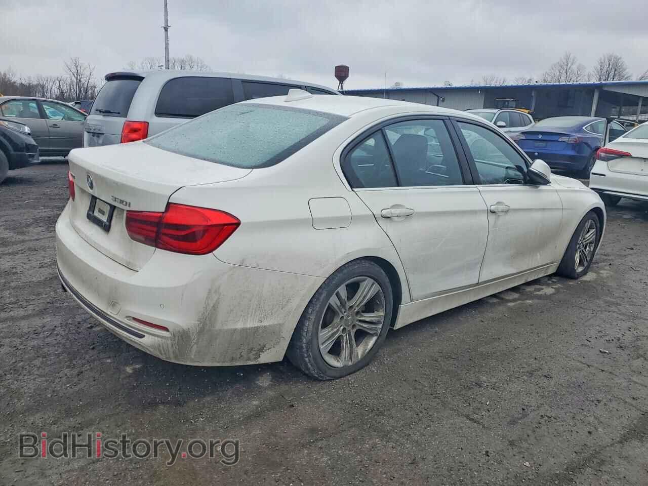 2017 BMW 3 SERIES - VIN: WBA8D9G35HNU65929 - Фото 3