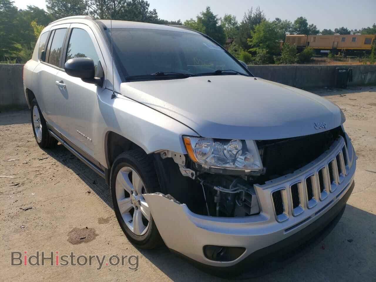 Photo 1J4NT1FA8BD259988 - JEEP COMPASS 2011