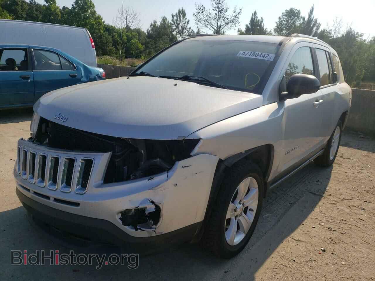 2011 JEEP COMPASS - VIN: 1J4NT1FA8BD259988 - Photo 2
