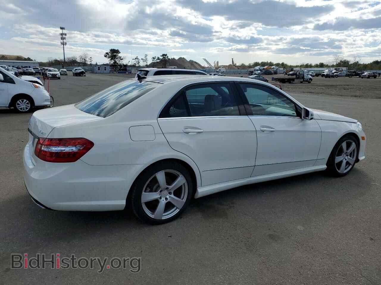 2010 MERCEDES-BENZ E-CLASS - VIN: WDDHF8HB7AA115847 - Фото 3