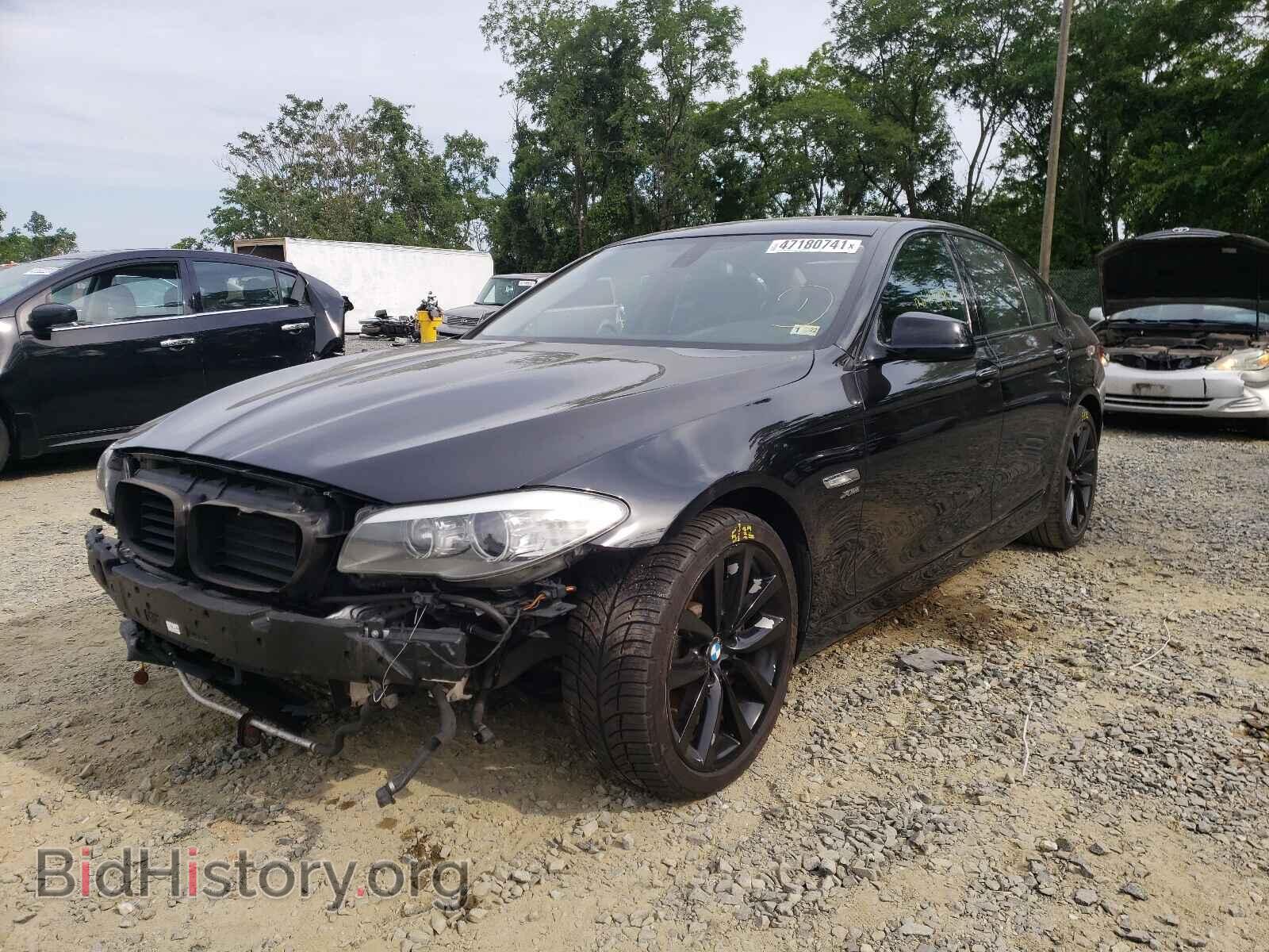 2011 BMW 5 SERIES - VIN: WBAFU7C52BC878817 - Фото 2