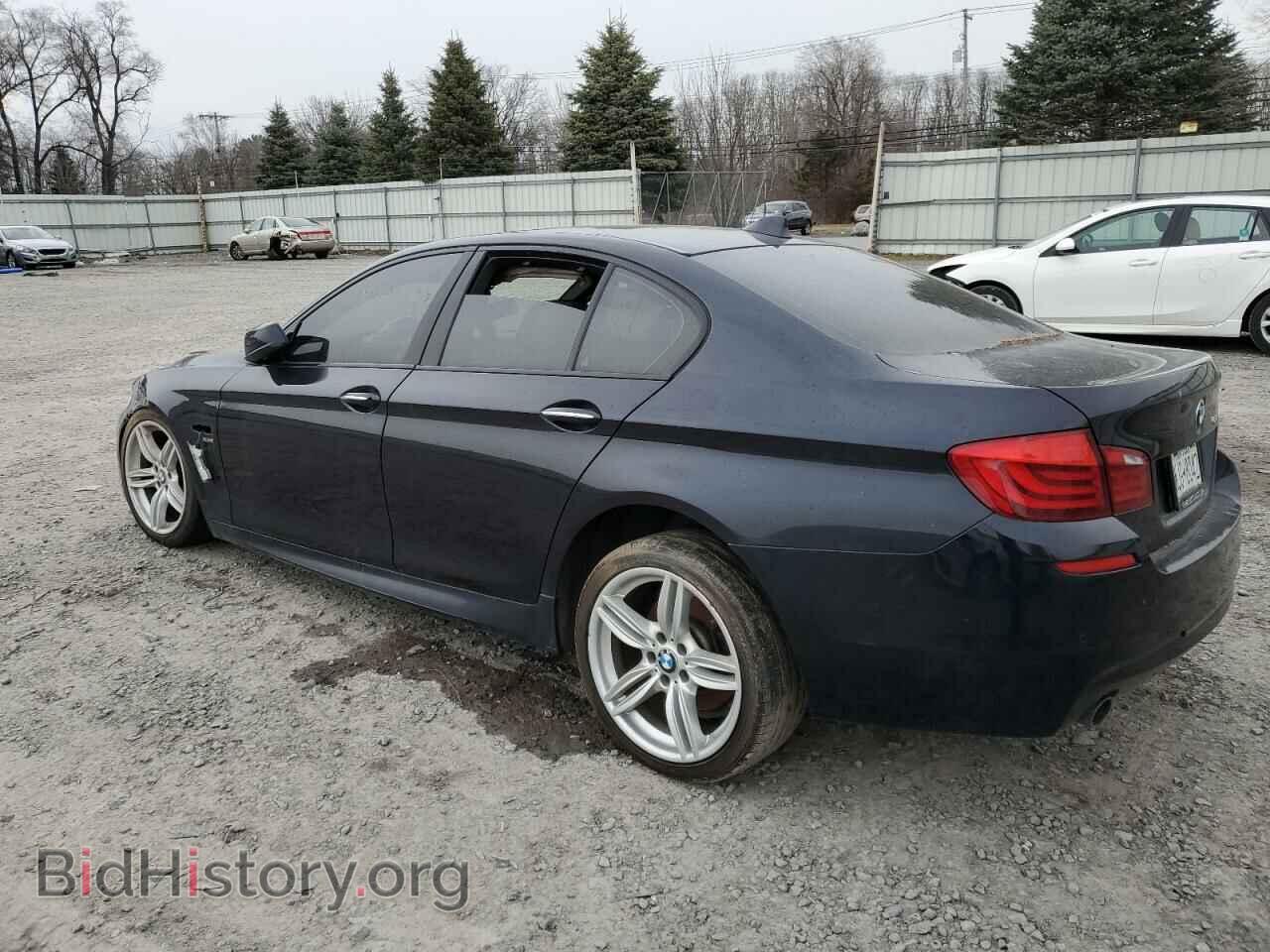 2011 BMW 5 SERIES - VIN: WBAFU7C54BC879211 - Фото 2
