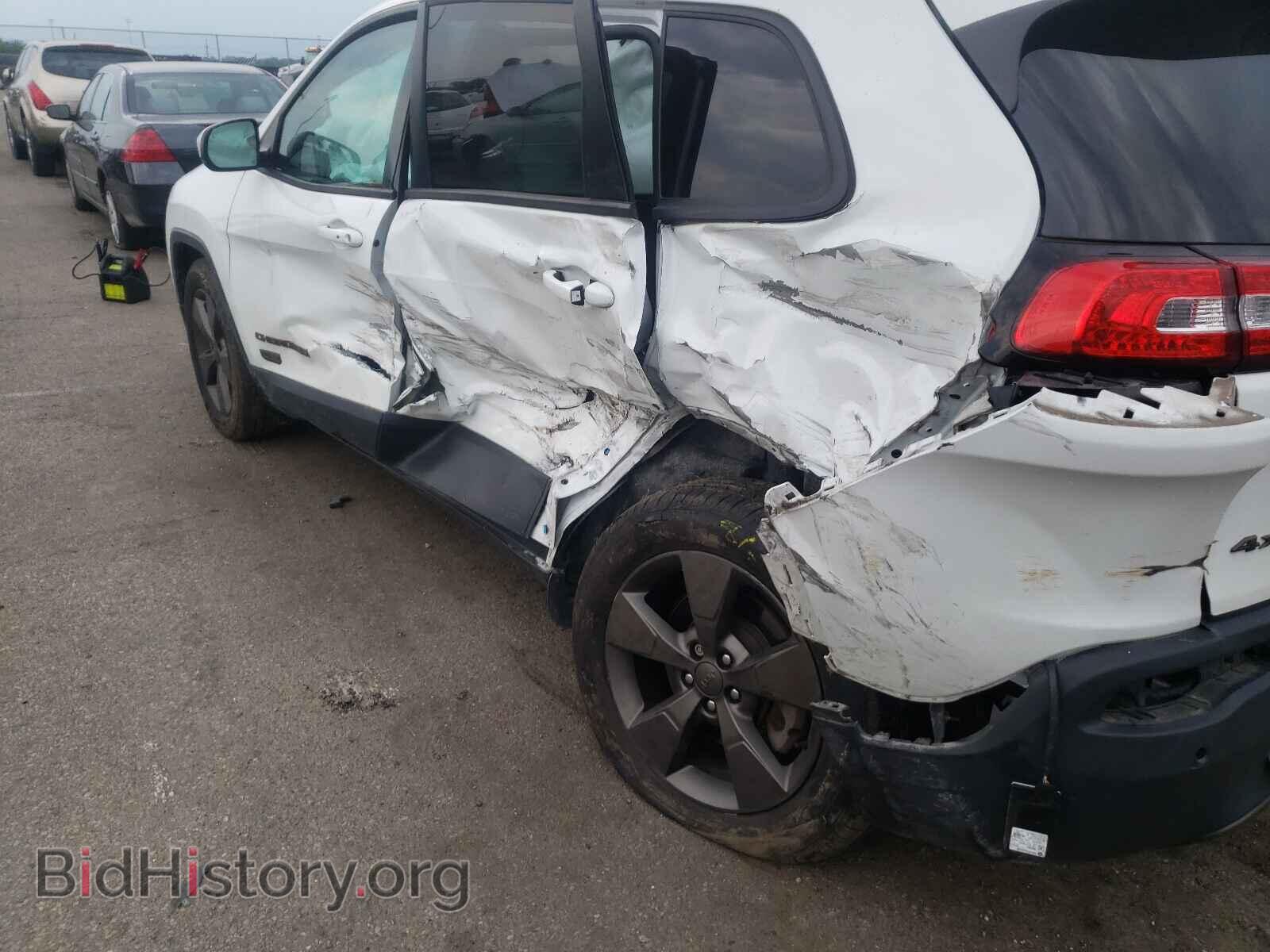 2016 JEEP CHEROKEE - VIN: 1C4PJMCB8GW250755 - Фото 9