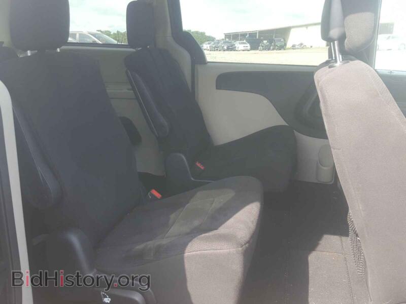 2011 Dodge CARAVAN (VIN 2D4RN3DG8BR621497) — photo 6 of 10