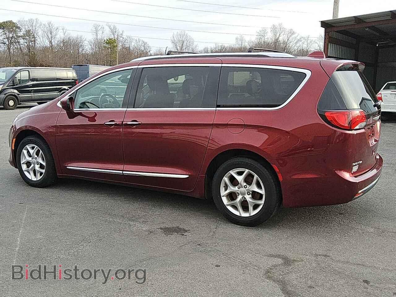 2017 CHRYSLER PACIFICA - VIN: 2C4RC1EG2HR760054 - Photo 2