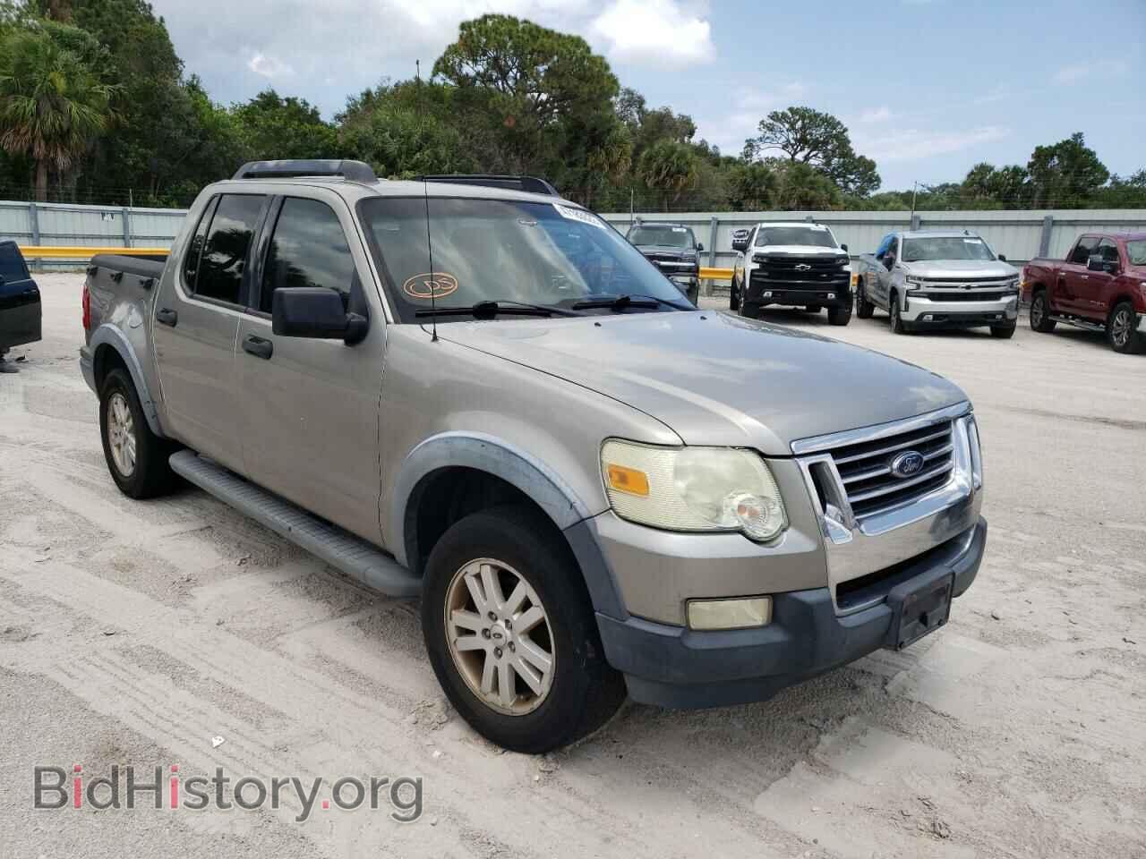 Фотография 1FMEU31E98UA94966 - FORD EXPLORER 2008